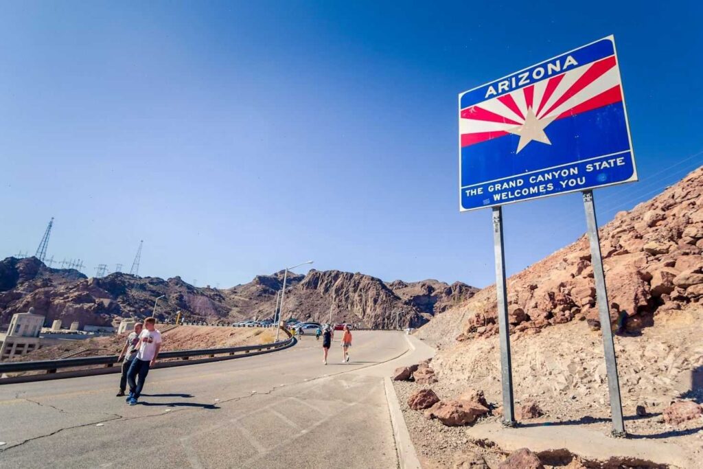 Arizona Welcome Sign — USA Road Trips Arizona welcome sign near the Grand Canyon — USA Road Trips
