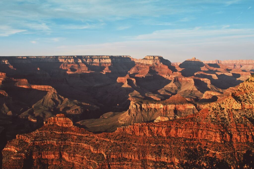 Grand Canyon Overview — Places to Visit in the Western USA Places to Visit in the Western USA: Grand Canyon view