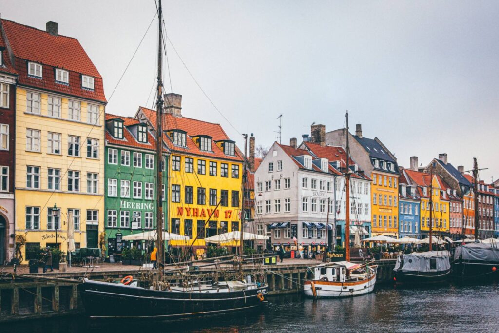 Copenhagen Waterfront Scene — Europe travel destinations Colorful waterfront buildings in Copenhagen, Denmark. — Europe travel destinations