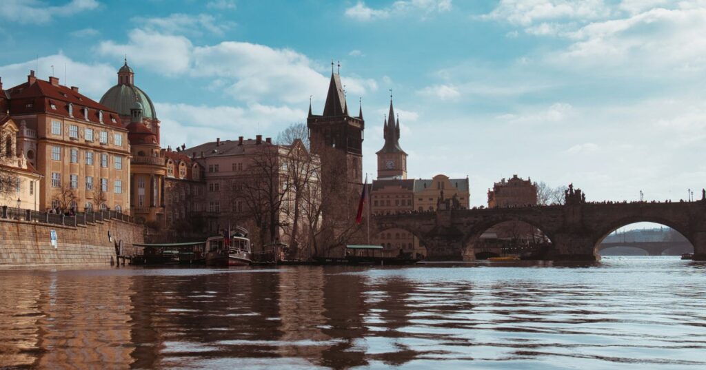 Prague's Gothic Spires — beautiful getaways in Europe Beautiful view of Prague's Gothic architecture along the Vltava River. — beautiful getaways in Europe