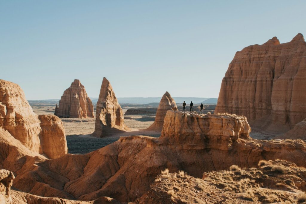 Southwest Grand Circle RV Route — RV USA road trip routes Southwest Grand Circle RV Road Trip landscape with rock formations — RV USA road trip routes