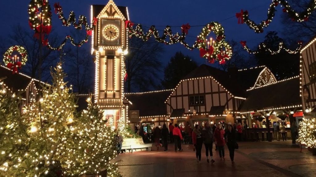 Williamsburg at Christmas — Christmas towns in the USA Christmas towns in the USA